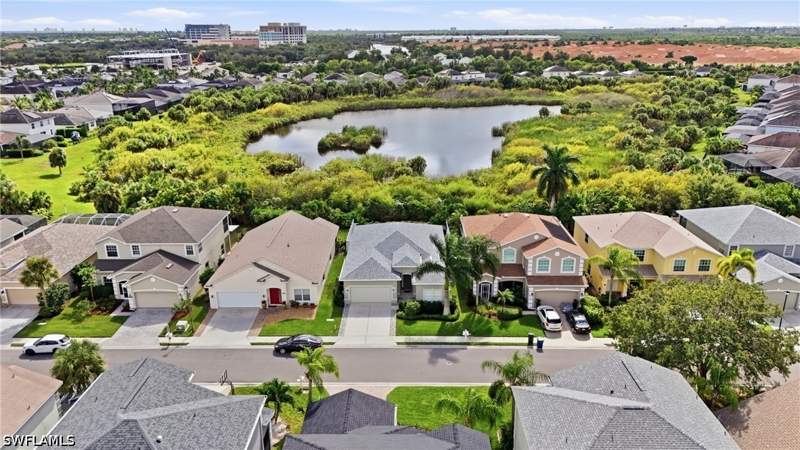 3 bedroom SingleFamilyResidence at 9080 Gladiolus Preserve Cir, Gladiolus Preserve, Fort Myers — photo 4