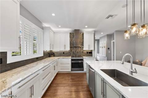 411 N Barfield Dr, Marco Island FL - photo 12 of 50