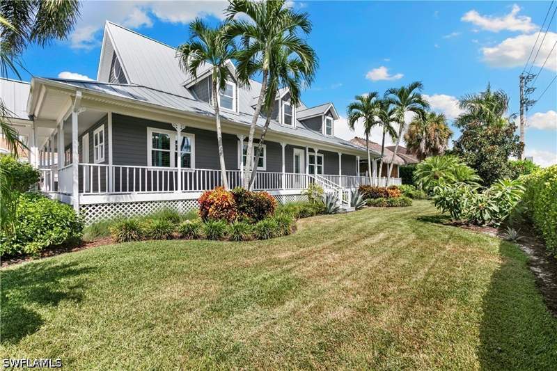 5 bedroom SingleFamilyResidence at 411 N Barfield Dr, Marco Island, Marco Island — photo 3