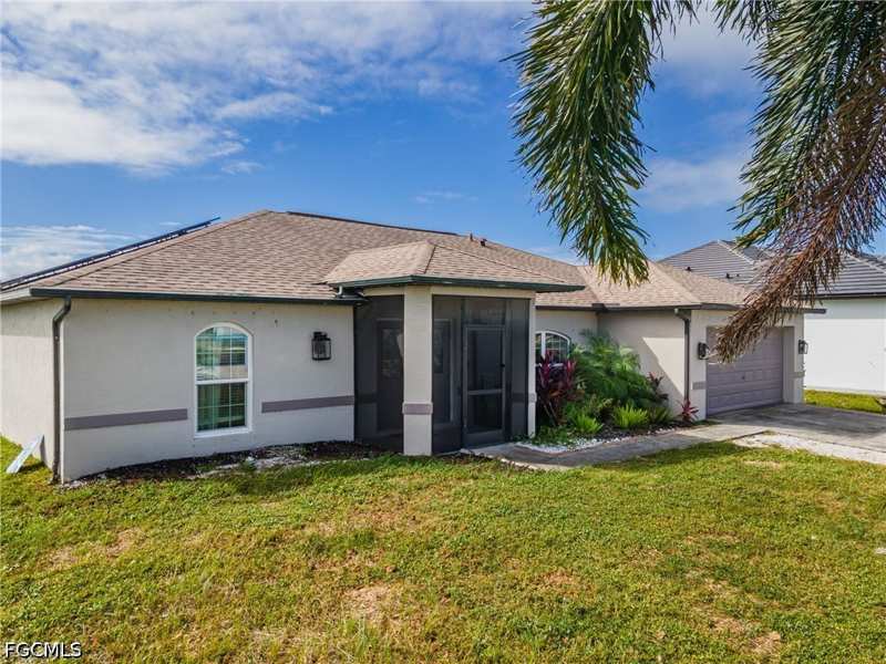 3 bedroom SingleFamilyResidence at 2032 NW 1st Ter, Cape Coral, Cape Coral — photo 1