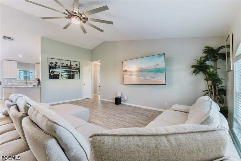 3 bedroom SingleFamilyResidence at 2032 NW 1st Ter, Cape Coral, Cape Coral — photo 4