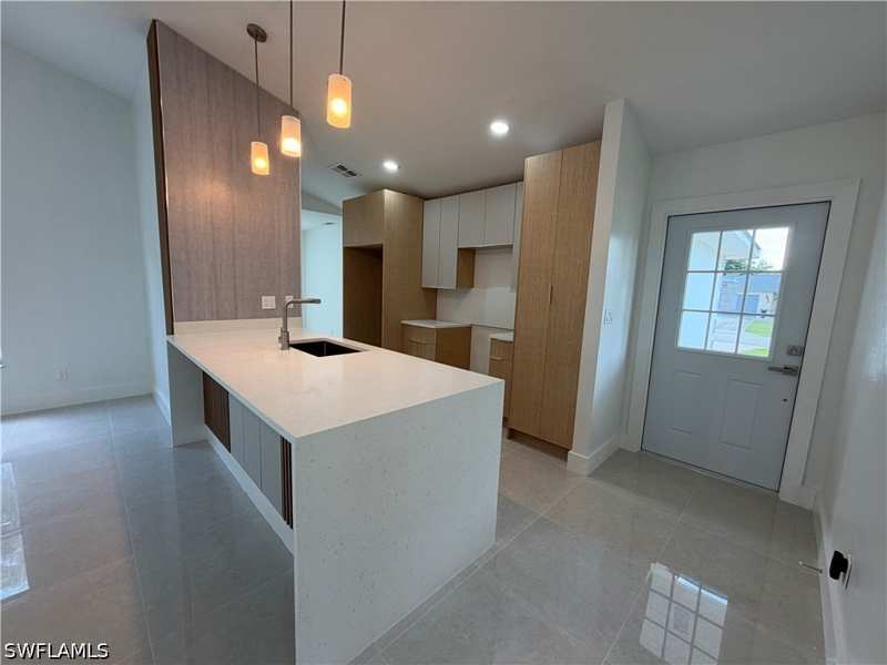 3 bedroom SingleFamilyResidence at 1411 NE Van Loon Ln, Cape Coral, Cape Coral — photo 1