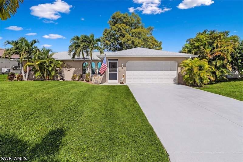 3 bedroom SingleFamilyResidence at 2917 SW 2nd Ter, Cape Coral, Cape Coral — photo 2