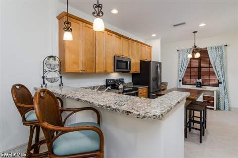 9141 Chula Vista St 12801, Naples FL - photo 12 of 40