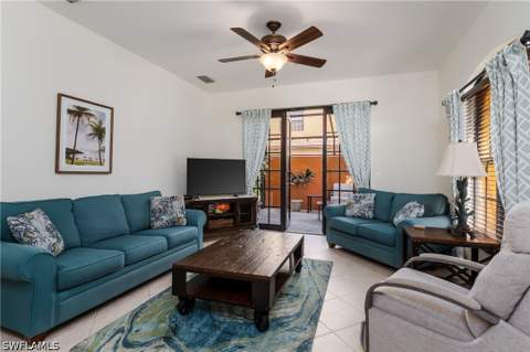 9141 Chula Vista St 12801, Naples FL - photo 7 of 40