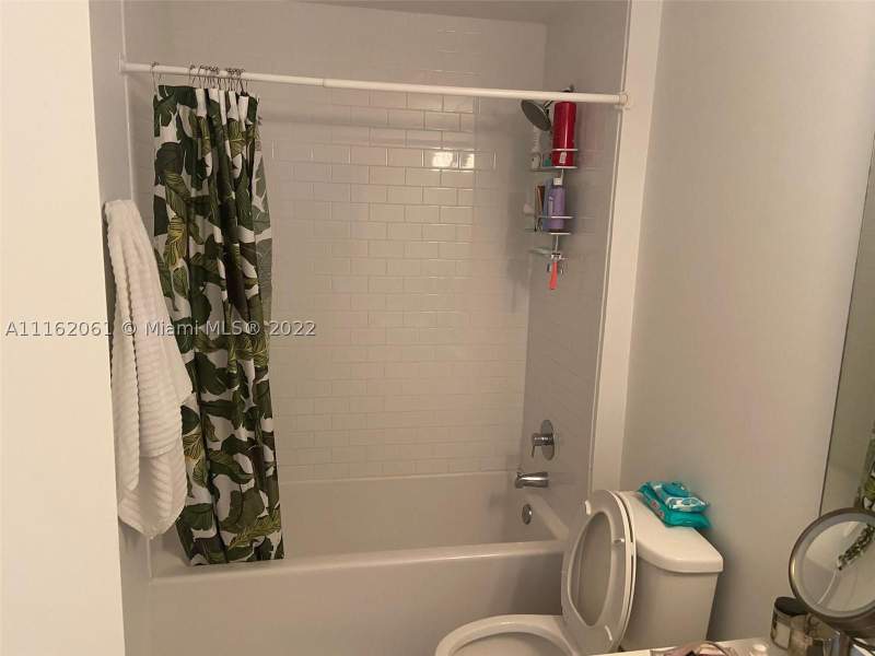 1 bedroom Condominium at 151 SE 1st St Ph05, Centro Condo, Miami — photo 3