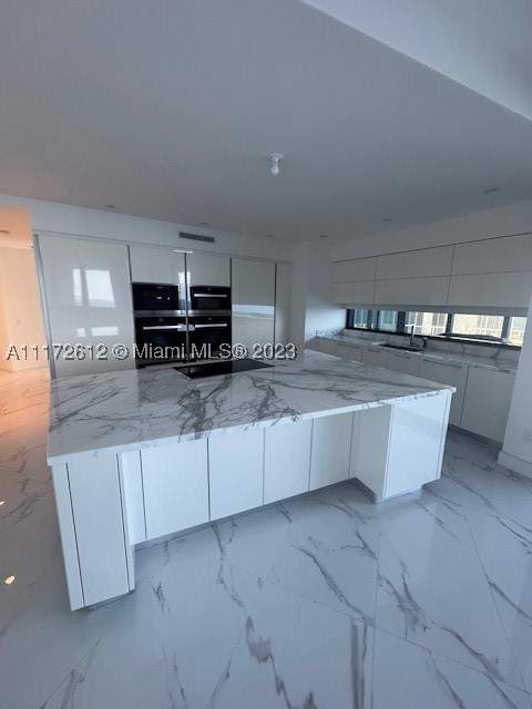 18555 Collins Ave 2905, Sunny Isles Beach FL - photo 18 of 40
