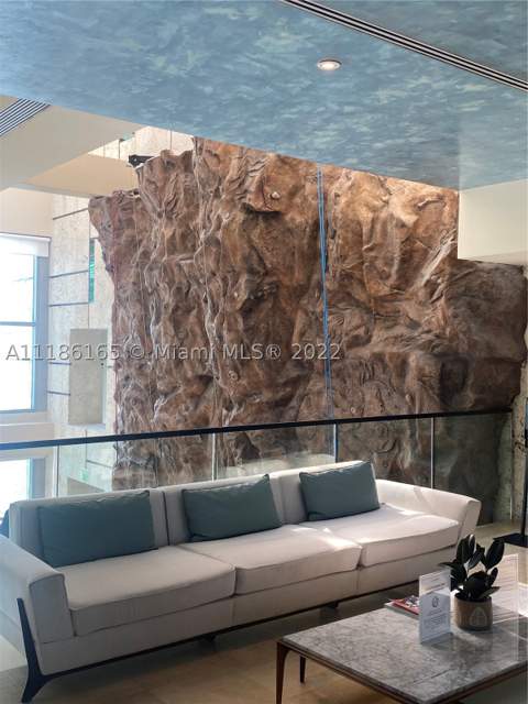 6801 Collins Ave 1102 (door 1111), Miami Beach FL - photo 16 of 27