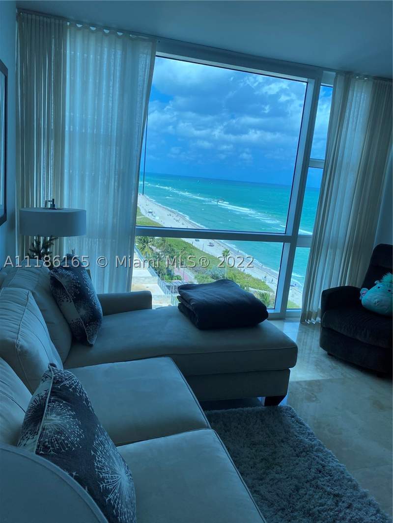 1 bedroom Condominium at 6801 Collins Ave 1102 (door 1111), Central Carillon Beach Co, Miami Beach — photo 5