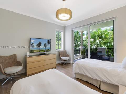 19126 Fisher Island Dr 19126, Miami Beach FL - photo 22 of 67