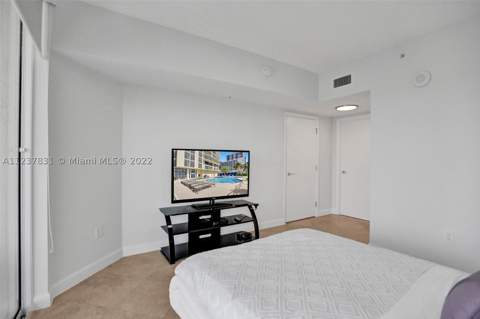 16699 Collins Av 3105, Sunny Isles Beach FL - photo 23 of 26