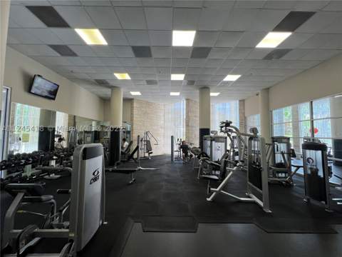 5161 Collins Ave 309, Miami Beach FL - photo 21 of 27