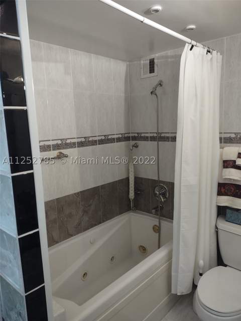 4747 Collins Ave 107, Miami Beach FL - photo 14 of 15