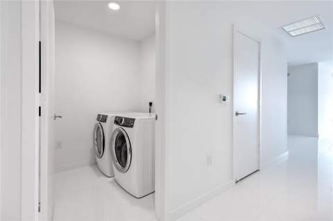 851 NE 1st Avenue 1912, Miami FL - photo 23 of 26