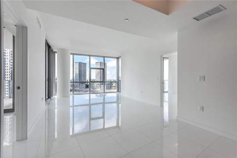 851 NE 1st Avenue 1912, Miami FL - photo 6 of 26