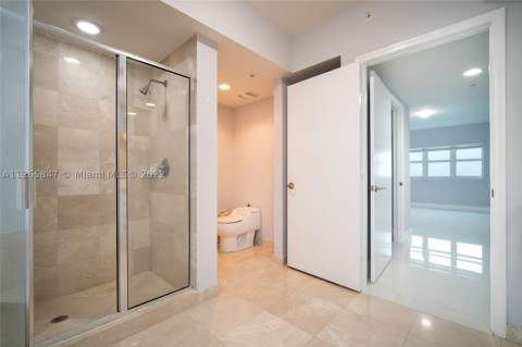 15051 Royal Oaks Ln 1203, North Miami FL - photo 21 of 33