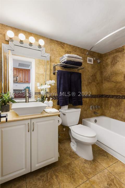 19201 Collins Ave 641, Sunny Isles Beach FL - photo 15 of 39