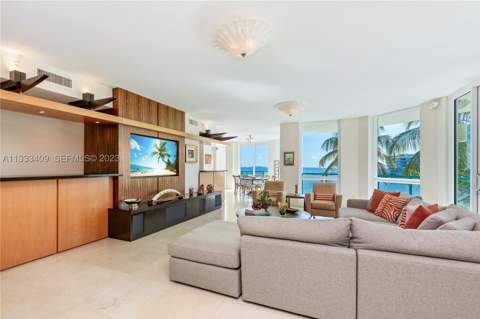 1660 W Glencoe St 302, Coconut Grove FL - photo 17 of 70