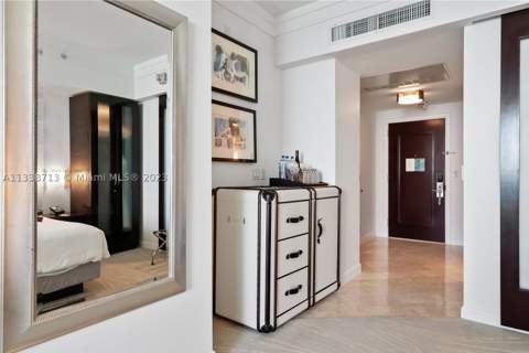 4391 Collins Ave 1911/1909/1910/1912, Miami Beach FL - photo 20 of 23