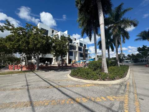7300 Trouville Esplanade 3, Miami Beach FL - photo 10 of 17
