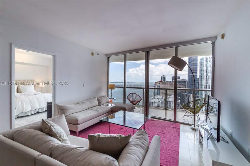 2 bedroom Condominium at 495 Brickell Ave 3603, Icon Brickell No Two, Miami — photo 2