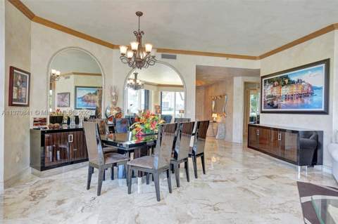 2600 Island Blvd 101, Aventura FL - photo 10 of 33