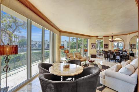 2600 Island Blvd 101, Aventura FL - photo 11 of 33
