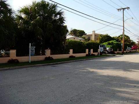 9324 Abbott Avenue, Surfside FL - photo 23 of 34