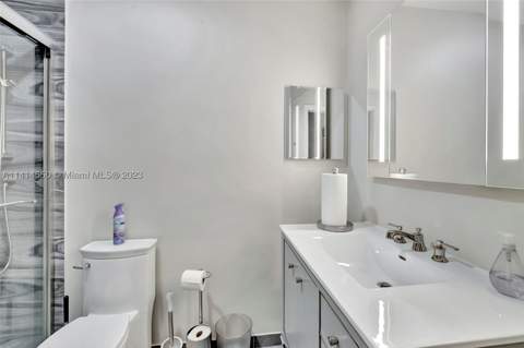 4716 University Dr, Coral Gables FL - photo 18 of 24