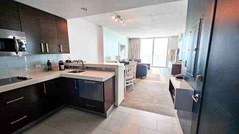 17315 E Collins Ave 1102, Sunny Isles Beach FL - photo 13 of 26