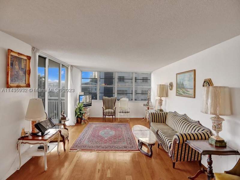 2 bedroom Condominium at 18051 Biscayne Blvd 304, Del Prado Marina, Aventura — photo 3