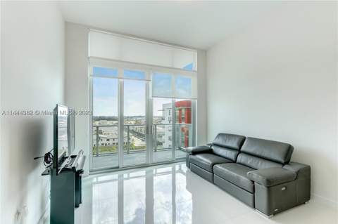 7825 NW 107th Ave 816, Doral FL - photo 7 of 19