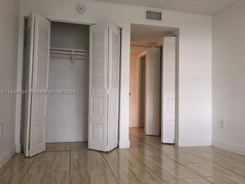 498 NW 165th St Rd D205, Miami FL - photo 10 of 18