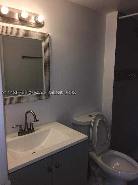 498 NW 165th St Rd D205, Miami FL - photo 12 of 18
