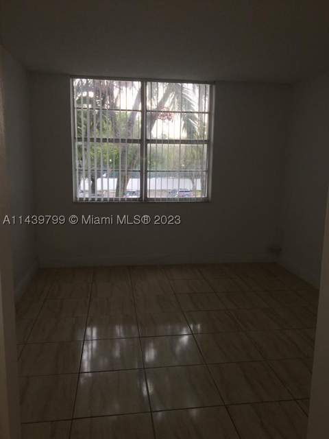 498 NW 165th St Rd D205, Miami FL - photo 8 of 18