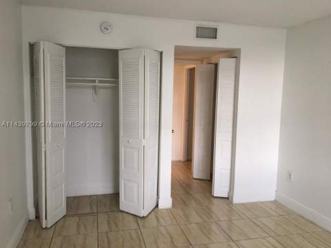 498 NW 165th St Rd D205, Miami FL - photo 9 of 18