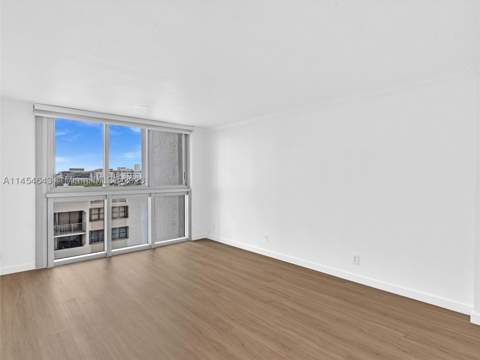 2655 Collins Ave 706, Miami Beach FL - photo 24 of 37