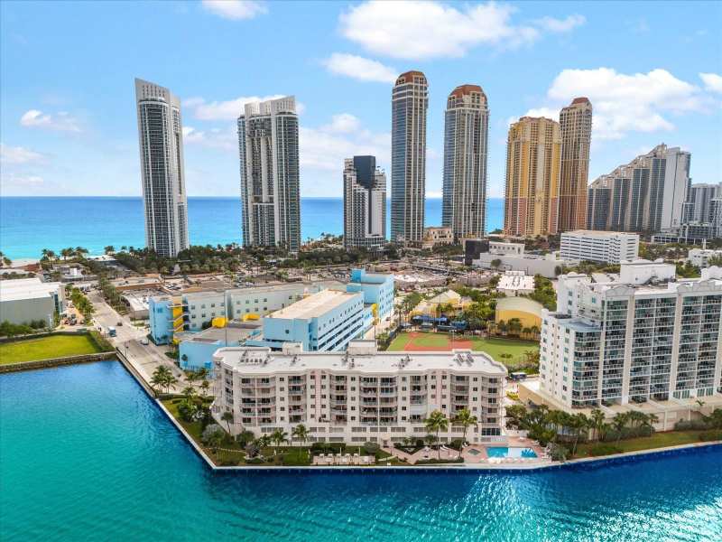 2 bedroom Condominium at 18260 N Bay Road 304, Les Pelicans Condo, Sunny Isles Beach — photo 1