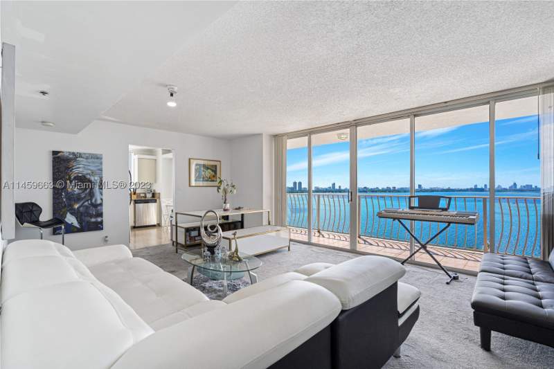 2 bedroom Condominium at 7601 E Treasure Dr 1720, The Grandview Palace Cond, North Bay Village — photo 2