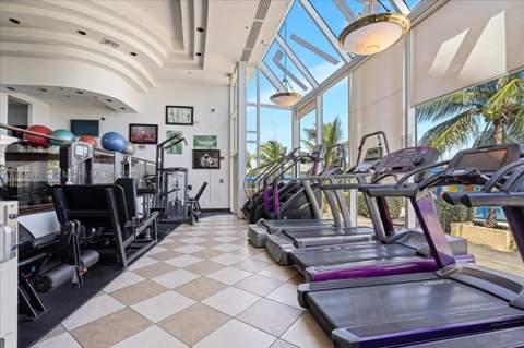 7601 E Treasure Dr 2404, North Bay Village FL - photo 24 of 26
