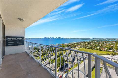 7601 E Treasure Dr 2404, North Bay Village FL - photo 7 of 26