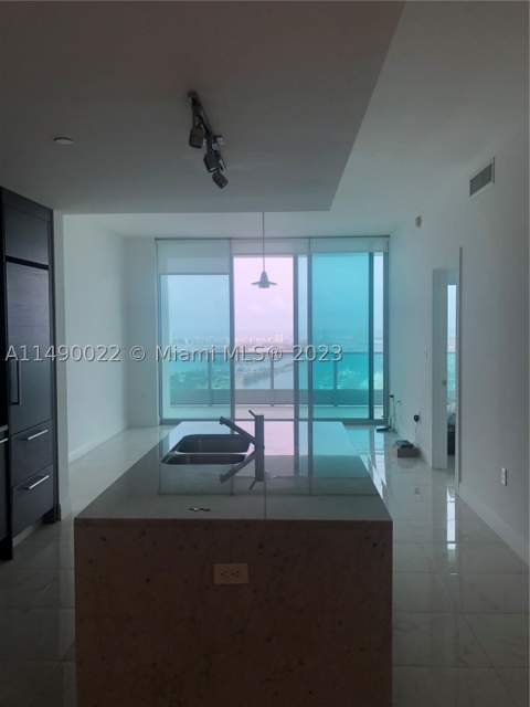 900 Biscayne Blvd 4904, Miami FL - photo 14 of 29
