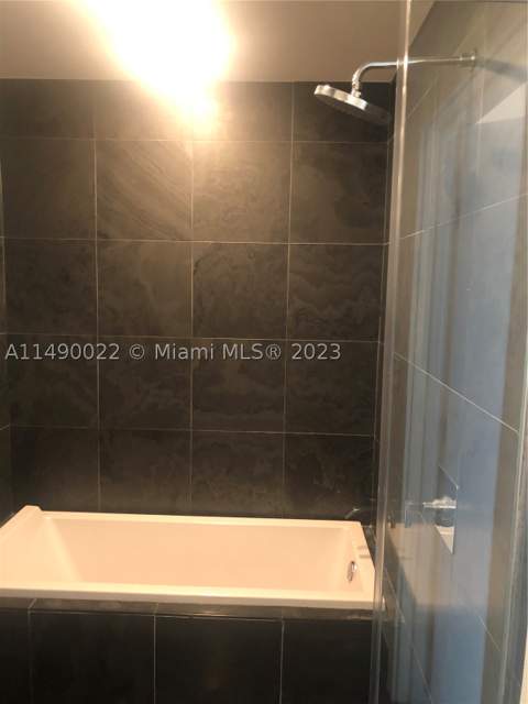 900 Biscayne Blvd 4904, Miami FL - photo 9 of 29
