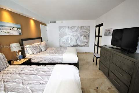 5161 Collins Ave 1610, Miami Beach FL - photo 11 of 60