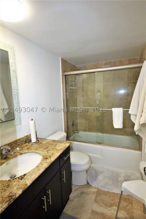 5161 Collins Ave 1610, Miami Beach FL - photo 12 of 60