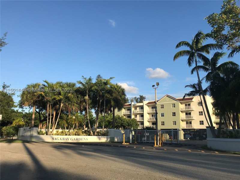 2 bedroom Condominium at 8260 SW 210th St 220, Saga Bay Gardens Condo, Cutler Bay — photo 1