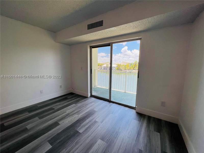 2 bedroom Condominium at 8260 SW 210th St 220, Saga Bay Gardens Condo, Cutler Bay — photo 5