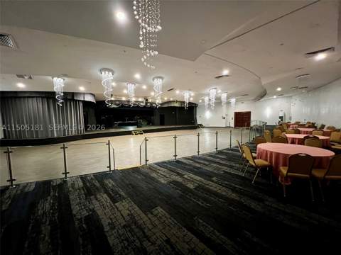 19201 Collins Av 432, Sunny Isles Beach FL - photo 12 of 54