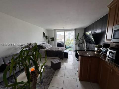 19201 Collins Av 432, Sunny Isles Beach FL - photo 18 of 54