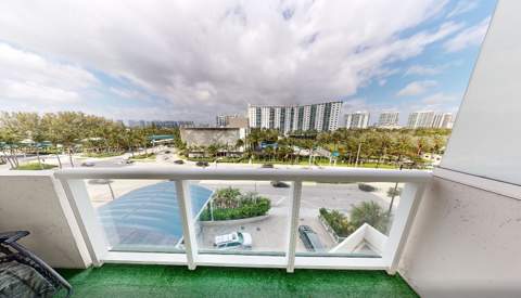 19201 Collins Av 432, Sunny Isles Beach FL - photo 23 of 54